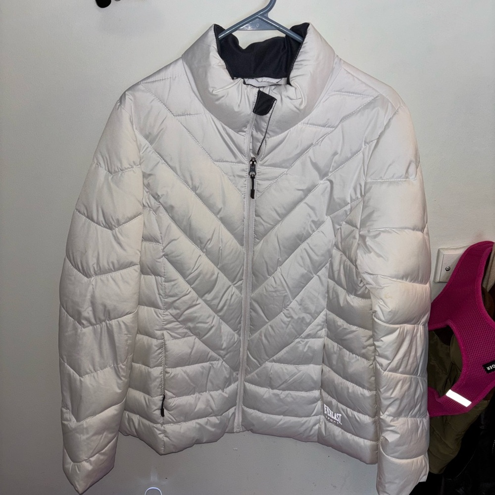 White Puffer Coat